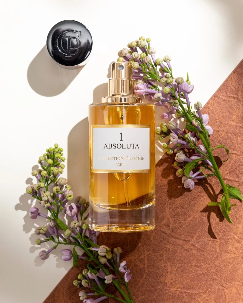 Achetez ABSOLUTA N°1 Collection Prestige Paris au Maroc Parfum oriental mixte intense aux notes d’iris, cuir, encens et vanille. Livraison rapide.
