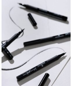 EYELINER LASH PRINCESS ESSENCE