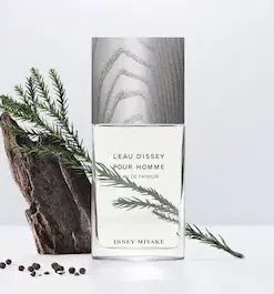 L’Eau d’Issey pour Homme Eau de Parfum : Une fragrance intense et aquatique
