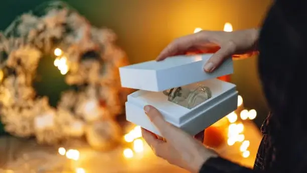 offrir un parfum à une femme en 2025